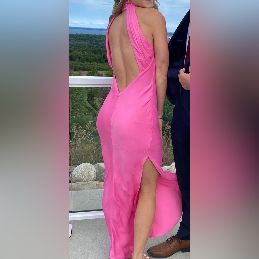 SOLD‼️ Pink Meshki High Neck and Open aback Formal Dress